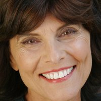 Adrienne Barbeau Nua