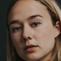 Alba August Nua