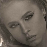 Alexandra Postnikova Nua