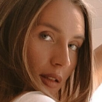 alexandravolosova Nua