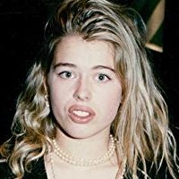 Amanda De Cadenet Nua