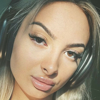 Anastasia Ciric Nua