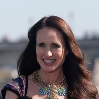Andie MacDowell Nua