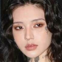Andy_blossom Nua