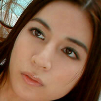 Anri Suzuki Nua