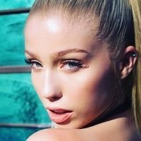 Arielle Raycene Nua
