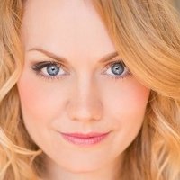 Ashley Kate Adams Nua