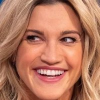 Ashley Roberts Nua