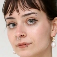 Aynsleigh Escher Nua