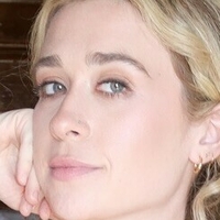 Blondshell Nua