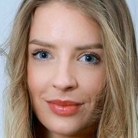 Brittany Bare Nua