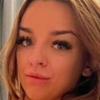 Chelsea Pope Nua