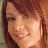 Chloe Dee Nua