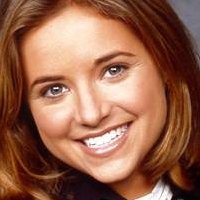 Christine Lakin Nua