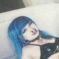 Doll.rot Nua