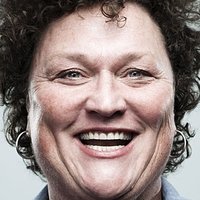 Dot Jones Nua