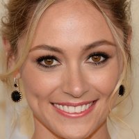 Elizabeth Masucci Nua