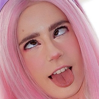 ellieraelol Nua