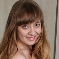 Emily Amateur Nua