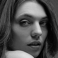 Emma Starmore Smith Nua