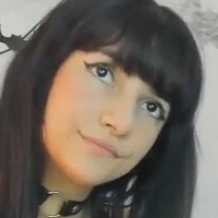 EmmyBullock Nua