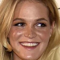 Erin Heatherton Nua