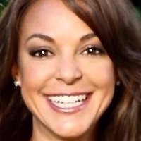 Eva LaRue Nua