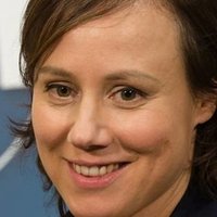 Eva Löbau Nua