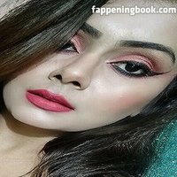 Farah Diba Nua