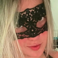 Francescatriisini Nua