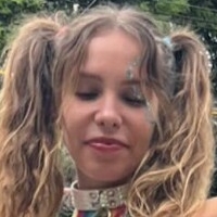 Gabbie Fadel Nua