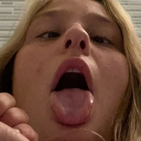 Genie Exum Nua