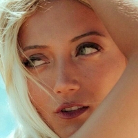 Hello__iris Nua