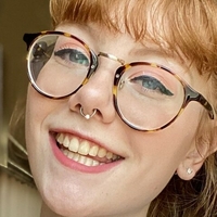 Hornylittlekat Nua