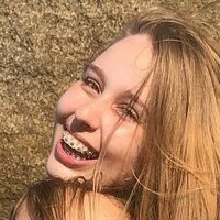 Julia Oliveira Zimmer Nua
