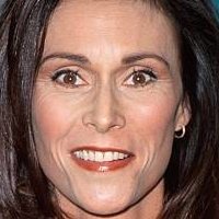 Kate Jackson Nua