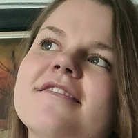 Kate Sofie Nua