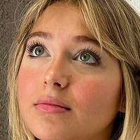 Katsiaryna Kavaleva Nua