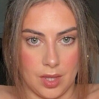 kellymonroeo Nua