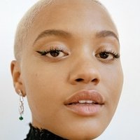 Kiersey Clemons Nua