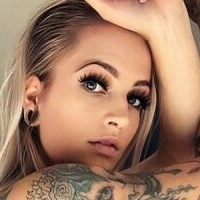 lia.reed.official Nua