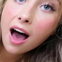 Lily Daisy Phillips Nua