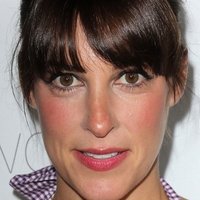 Lindsay Sloane Nua