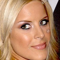 Lindsey Roeper Nua