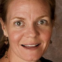 Lisa Reeves Nua