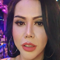 lisashemale Nua