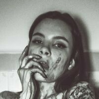 Liz Oliver Nua