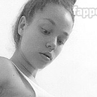 Liza York Nua