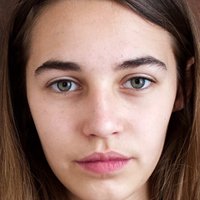 Lola Saint-Gilles Nua