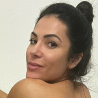 Luana Thomaz Nua
